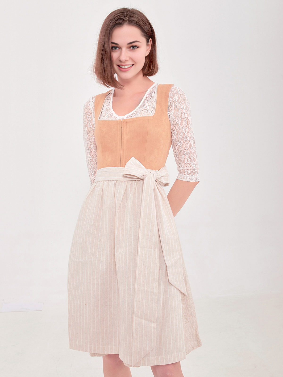 Dirndl Bluse schwarz langarm in eleganter Ausführung