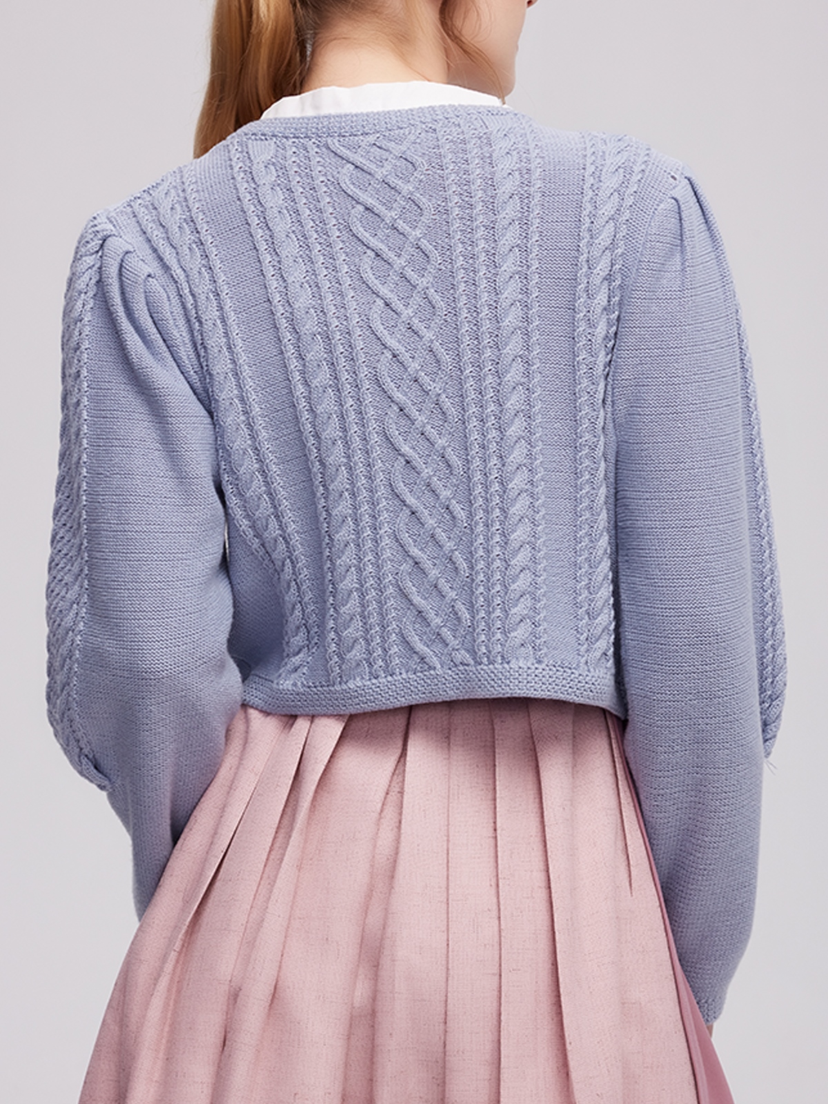 Traditionelles Dirndl in Blau