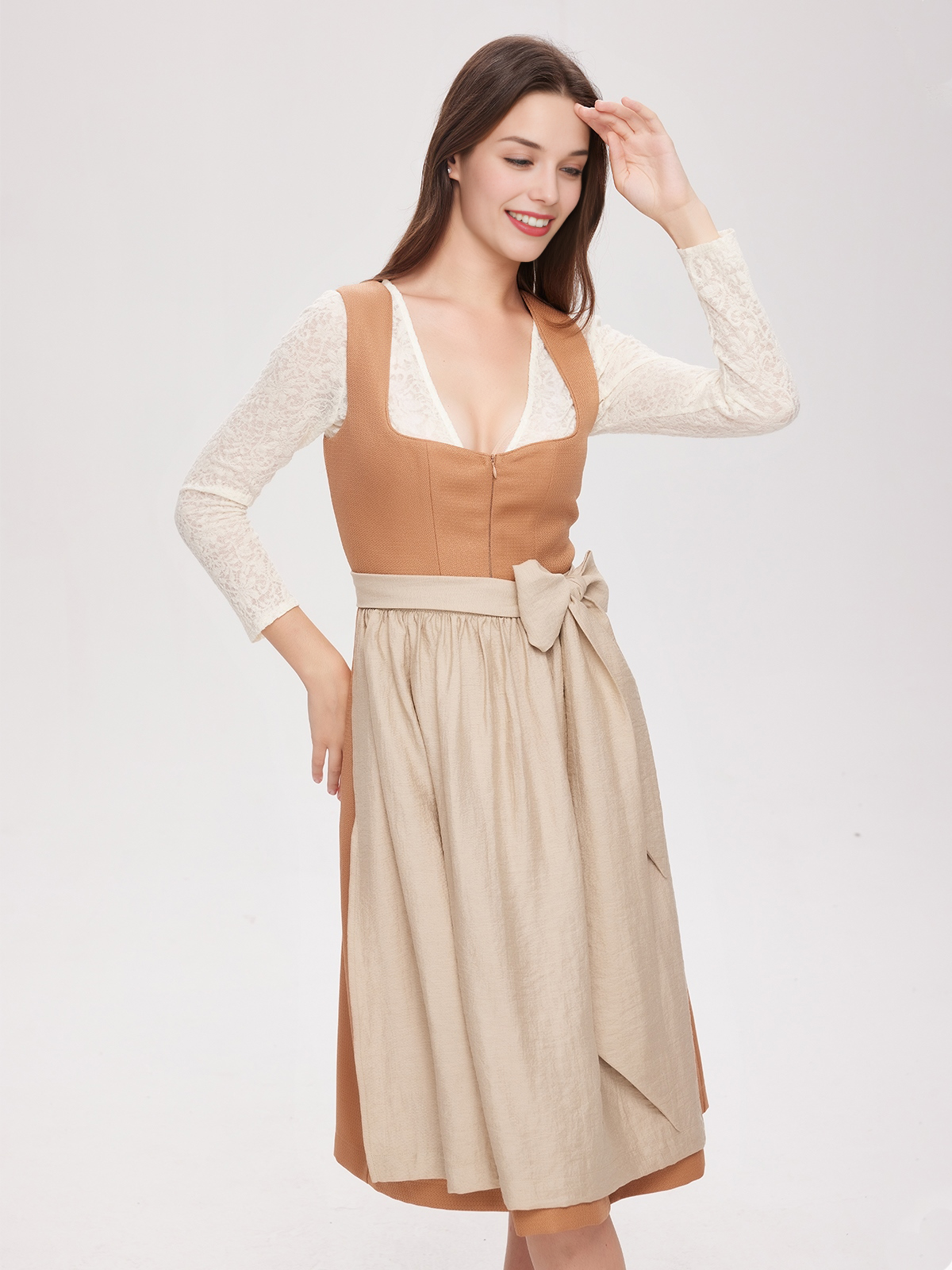 Dirndlbluse mit Kragen in Orange