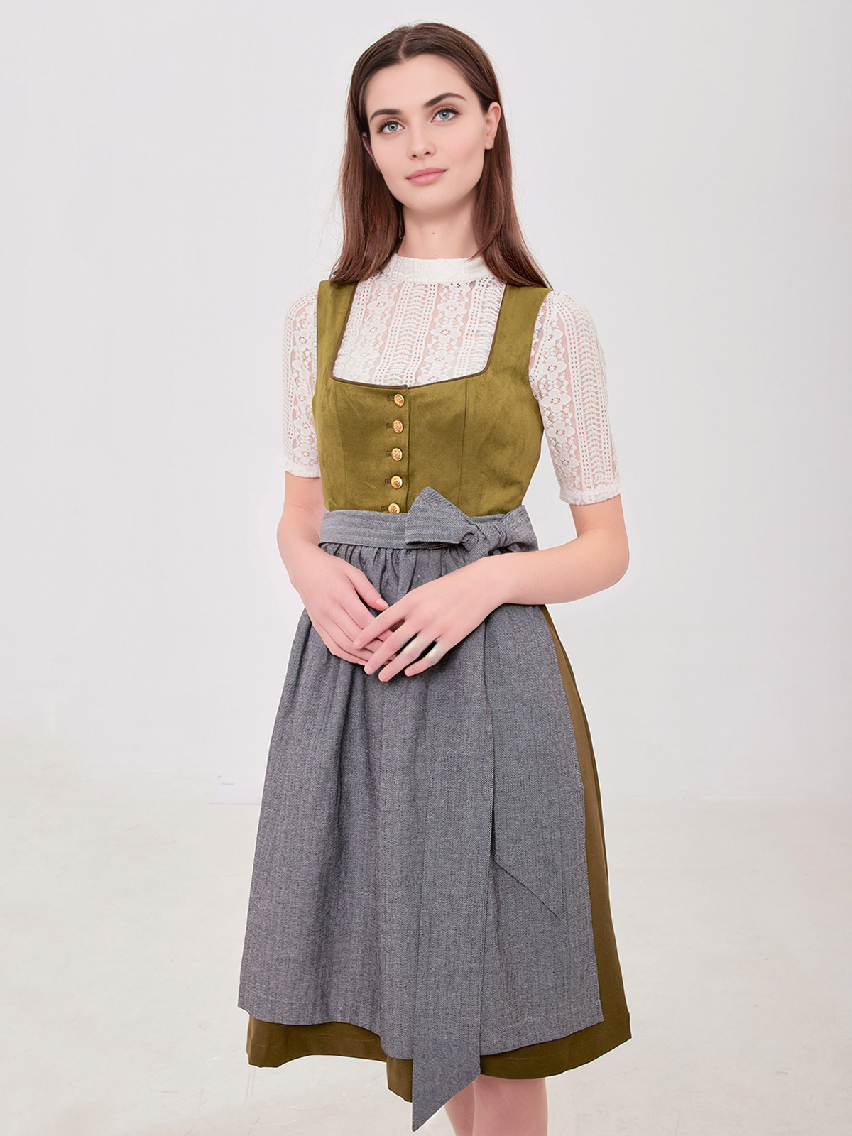 Dirndlbluse lang in Grün