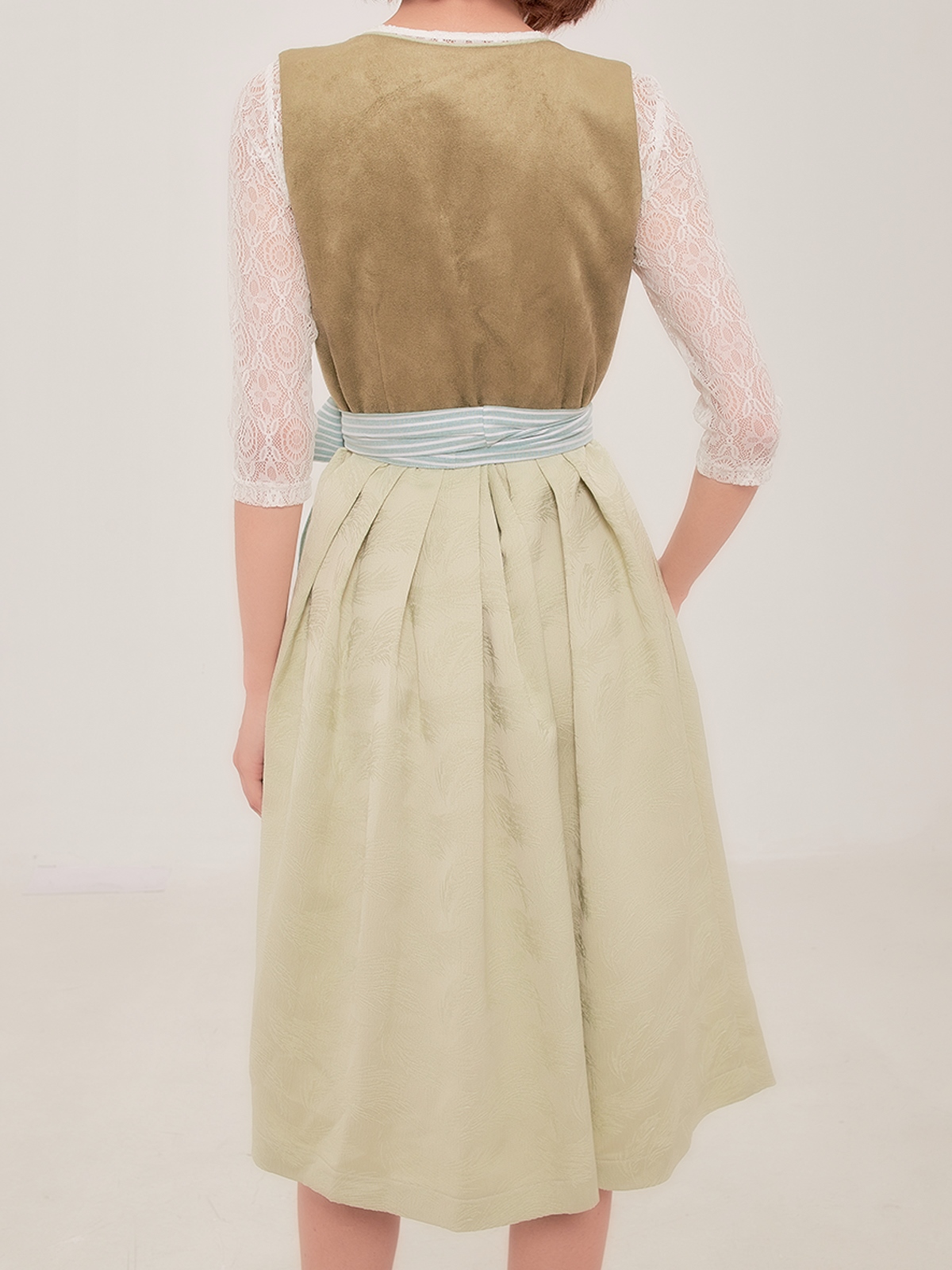 Dirndl Dunkelgrün