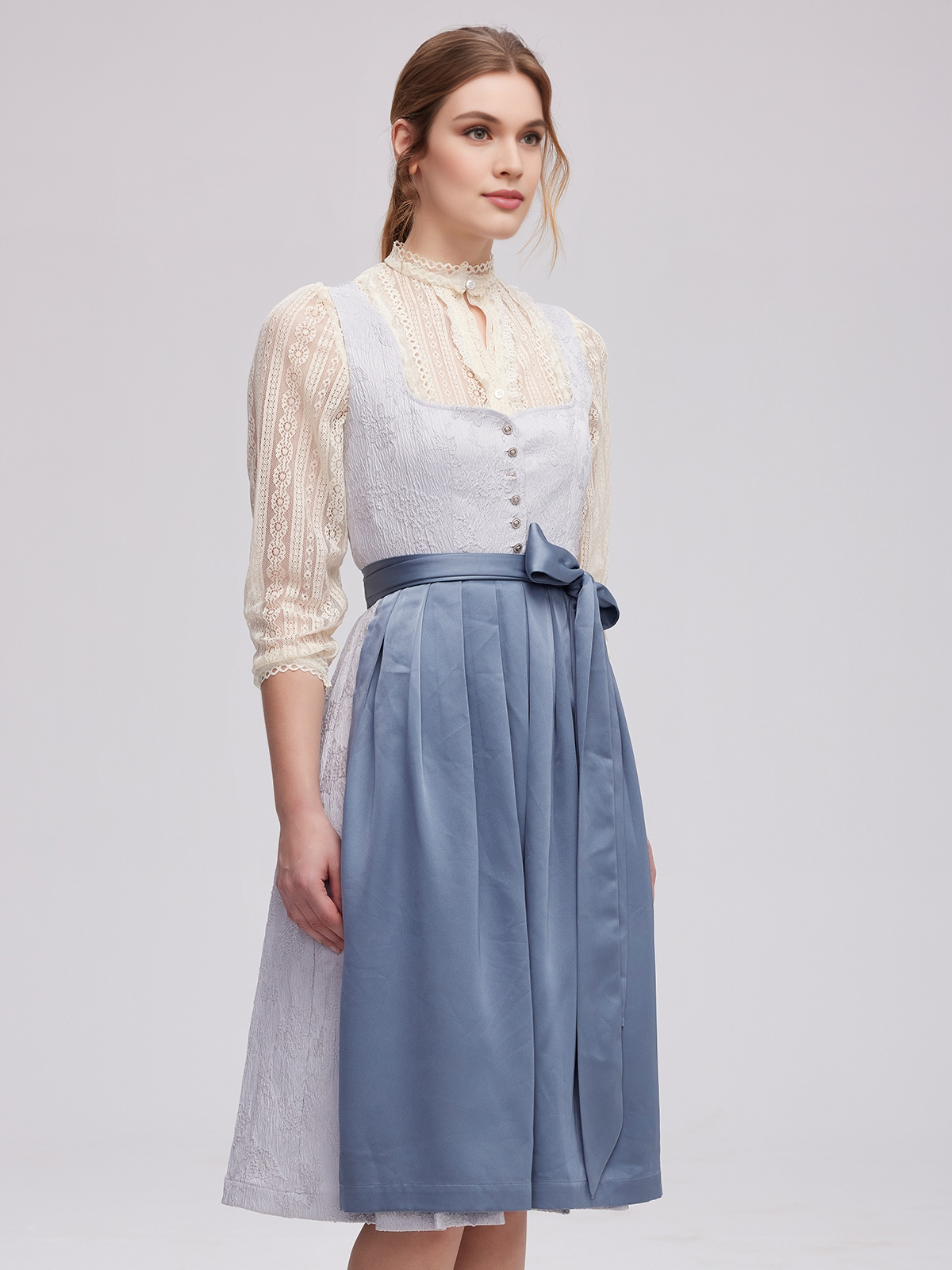 Modernes Ja Mei Dirndl in Blau